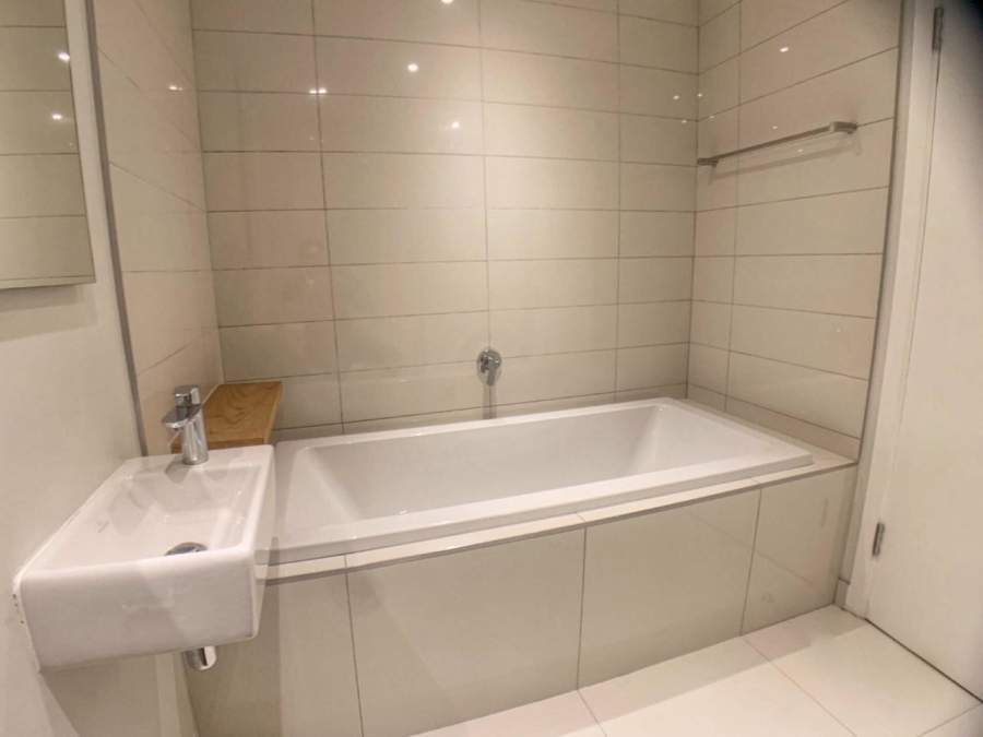 To Let 2 Bedroom Property for Rent in Cape Town City Centre Western Cape